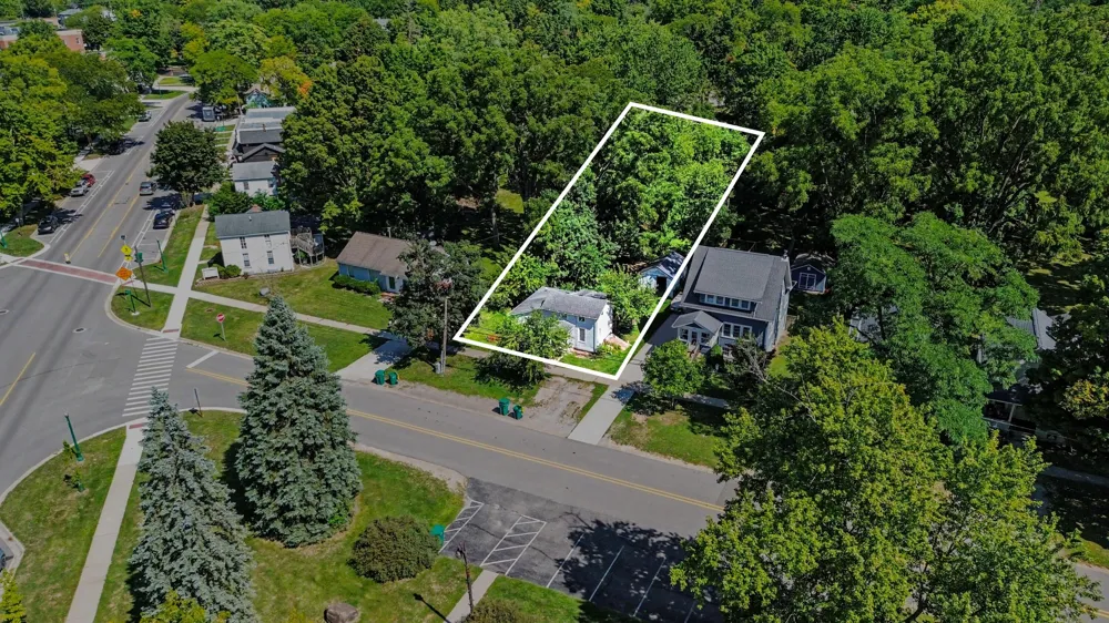 7870 Forest Street Dexter, MI 48130
