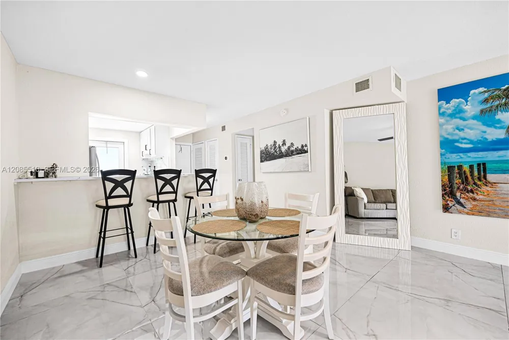400 SE 10th St #105 Deerfield Beach, FL 33441