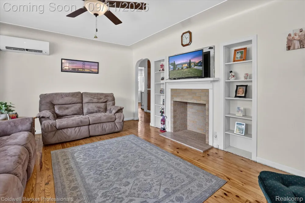 425 Wisler Street Davison City, MI 48423