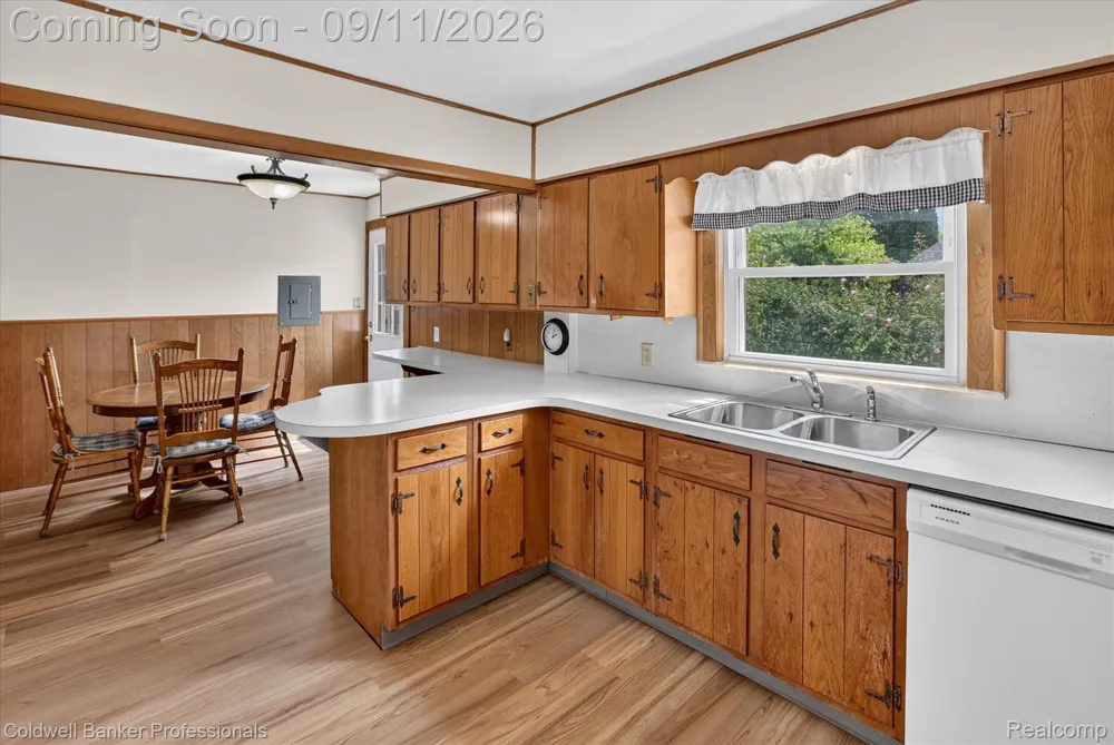 425 Wisler Street Davison City, MI 48423
