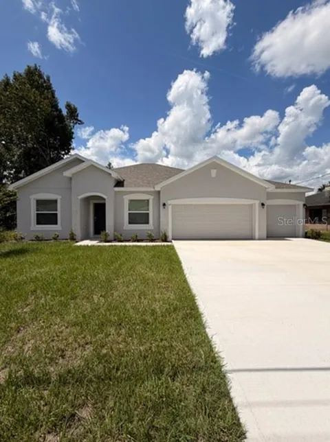 37 ZEPHYR LILY TRAIL