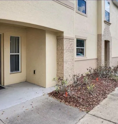 2704 CLUB CORTILE CIRCLE