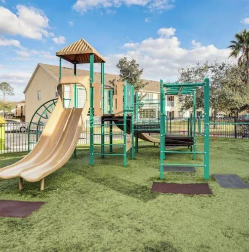 2704 CLUB CORTILE CIRCLE Kissimmee, FL 34746