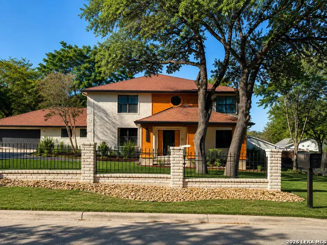 3919 MIDVALE DR San Antonio, TX 78229