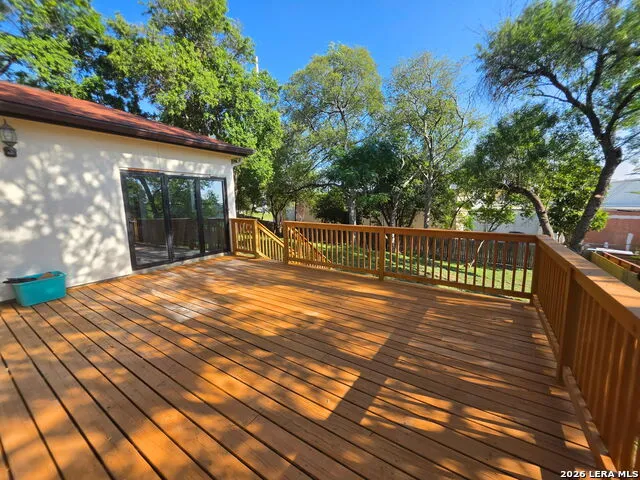 3919 MIDVALE DR San Antonio, TX 78229