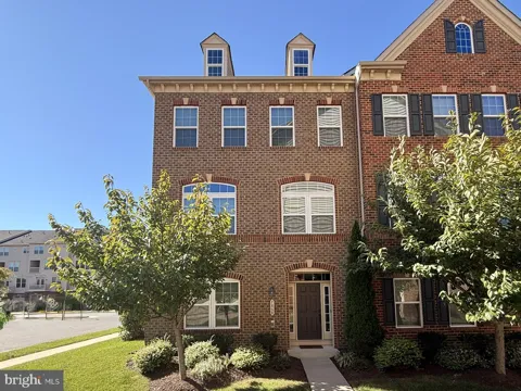 7868 CULLODEN CREST LANE