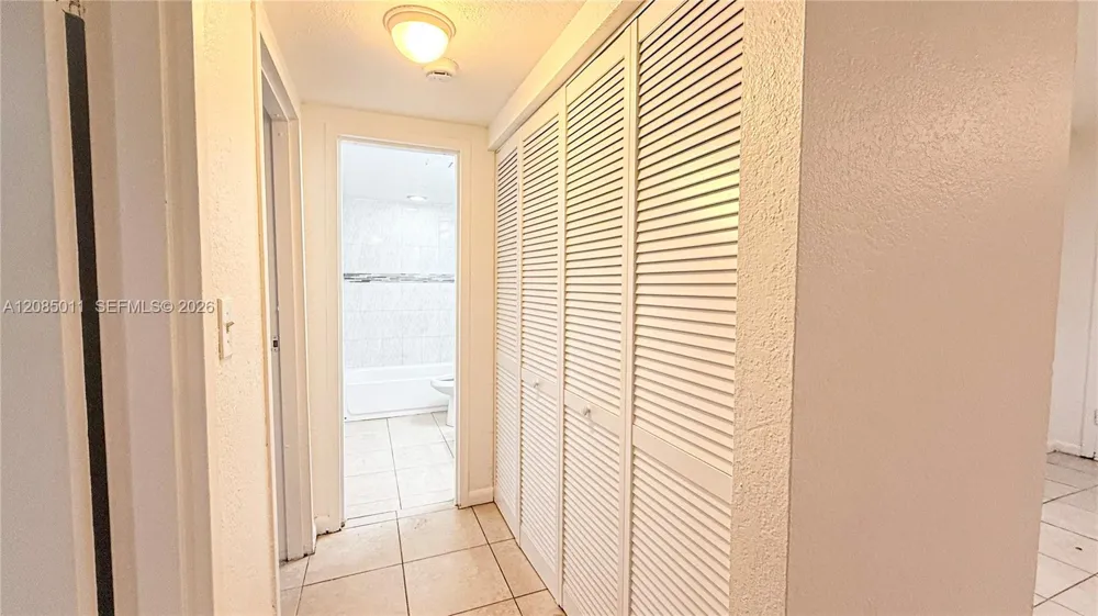 5100 SW 41st St #115 Pembroke Park, FL 33023