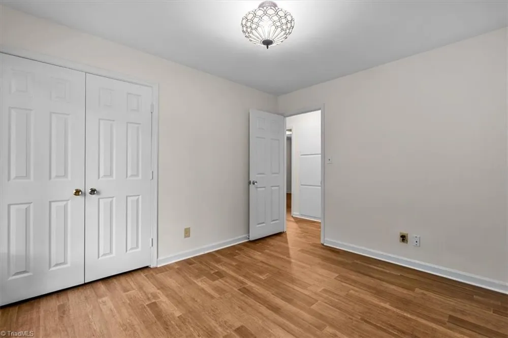 1902 Tennyson Drive Greensboro, NC 27410