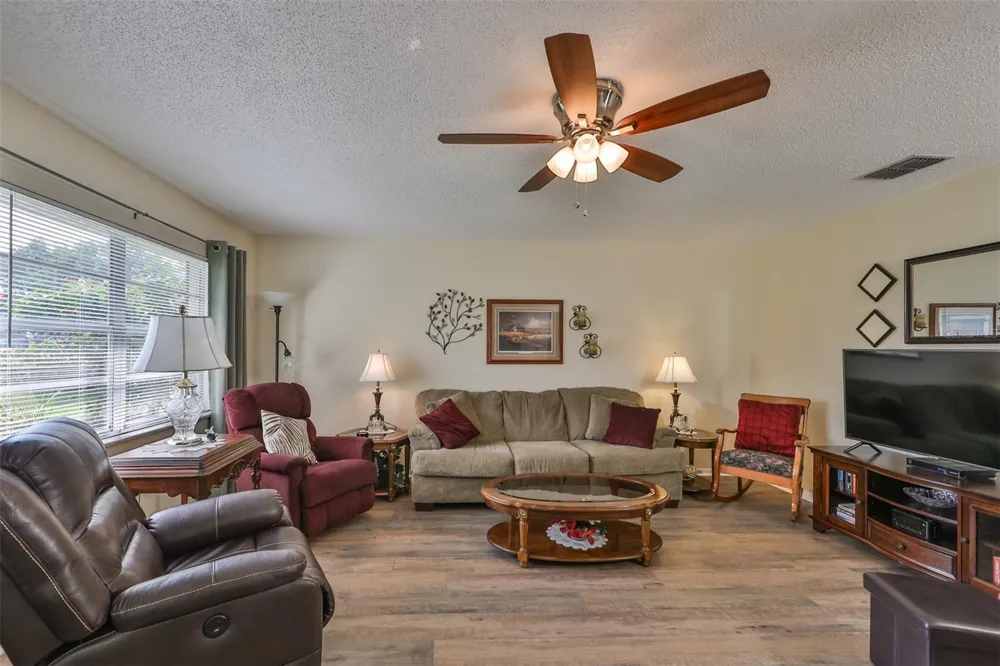 1904 CANTERBURY LANE #26 Sun City Center, FL 33573