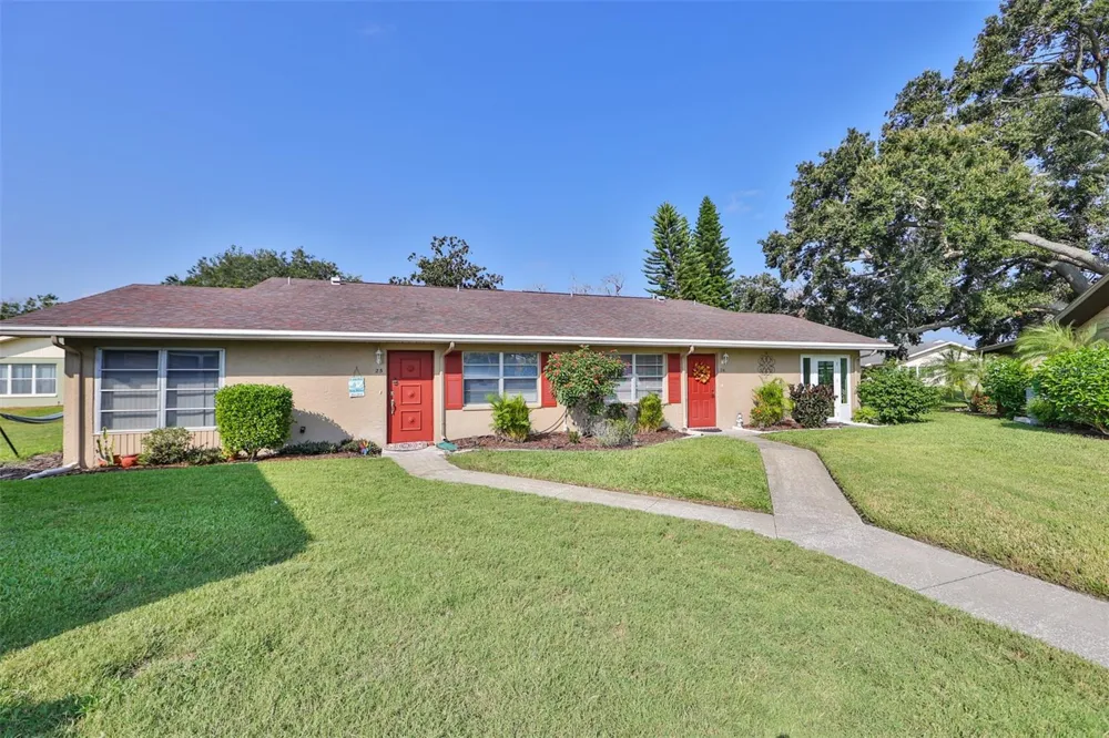 1904 CANTERBURY LANE #26 Sun City Center, FL 33573