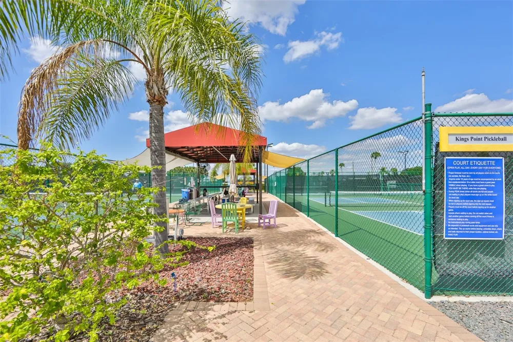 1904 CANTERBURY LANE #26 Sun City Center, FL 33573