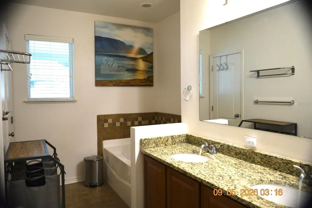 139 W FIESTA KEY LOOP W Deland, FL 32720