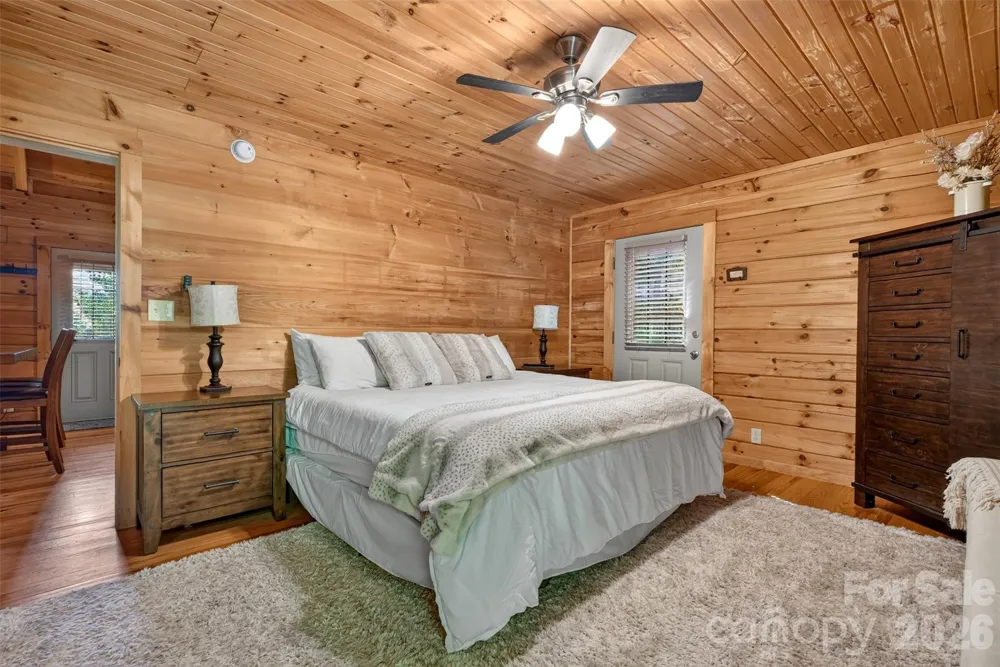 898 Morgan Hill Road Black Mountain, NC 28711