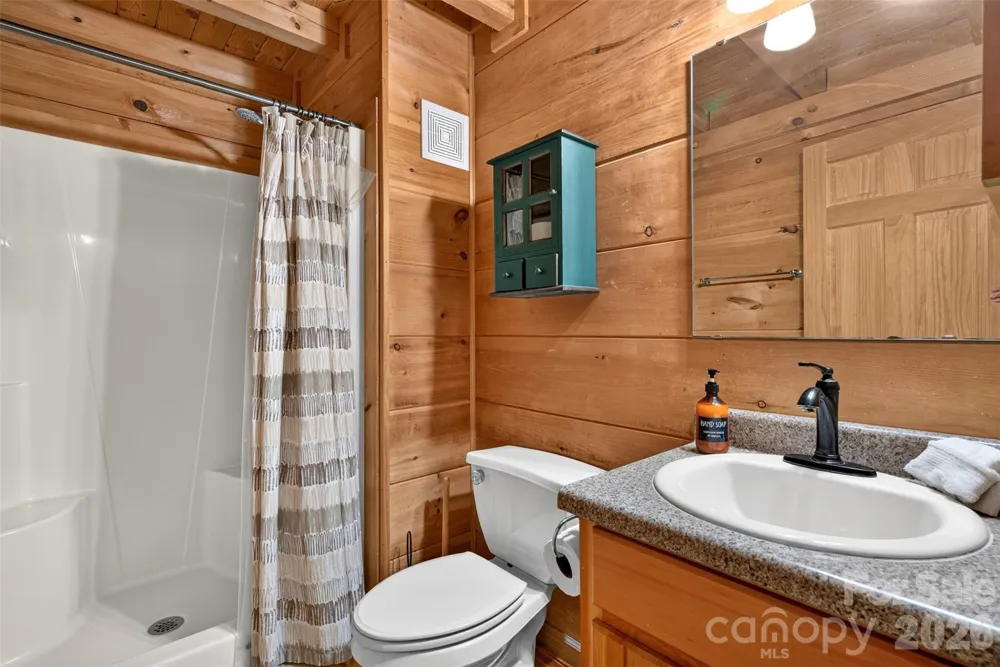 898 Morgan Hill Road Black Mountain, NC 28711