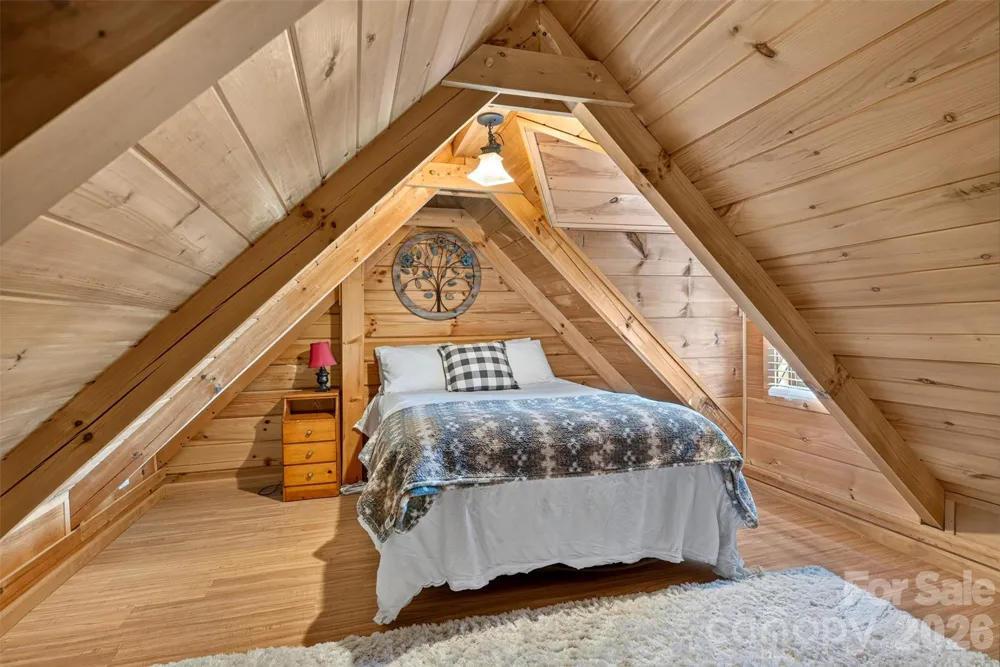898 Morgan Hill Road Black Mountain, NC 28711