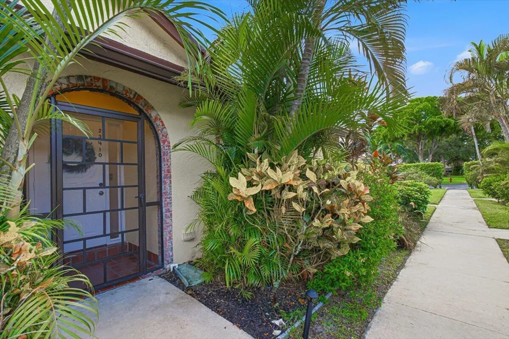 23410 Bar Lake Drive Boca Raton, FL 33433