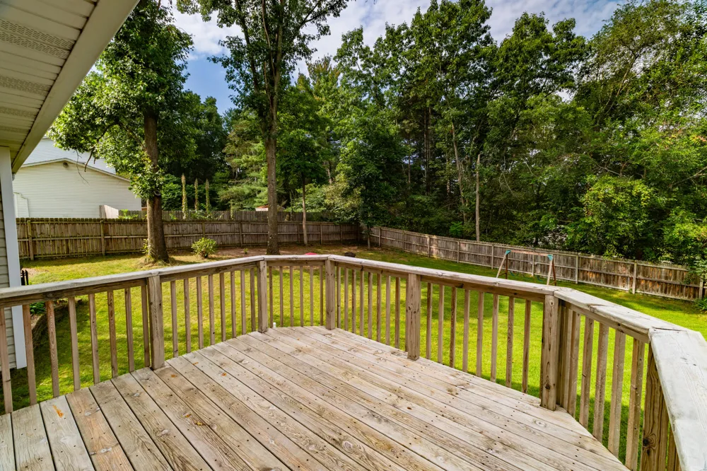 765 Chadds Ford Way Kalamazoo, MI 49009