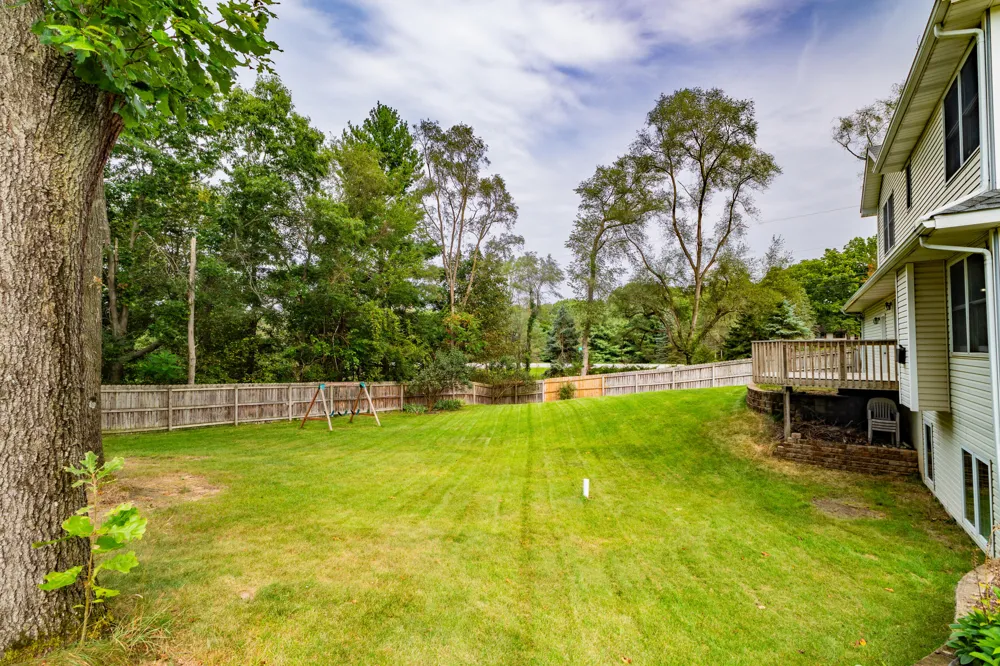 765 Chadds Ford Way Kalamazoo, MI 49009