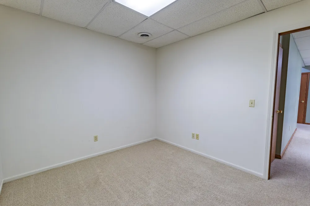 765 Chadds Ford Way Kalamazoo, MI 49009