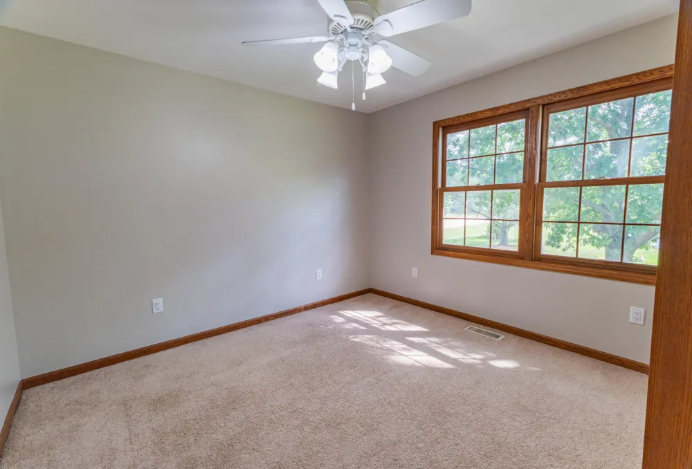 765 Chadds Ford Way Kalamazoo, MI 49009