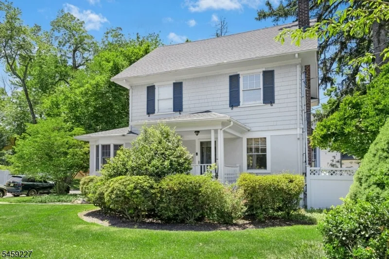 912 Rahway Ave Westfield Town, NJ 07090