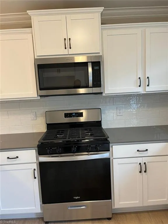 4032 Winding Vine Lane Greensboro, NC 27410