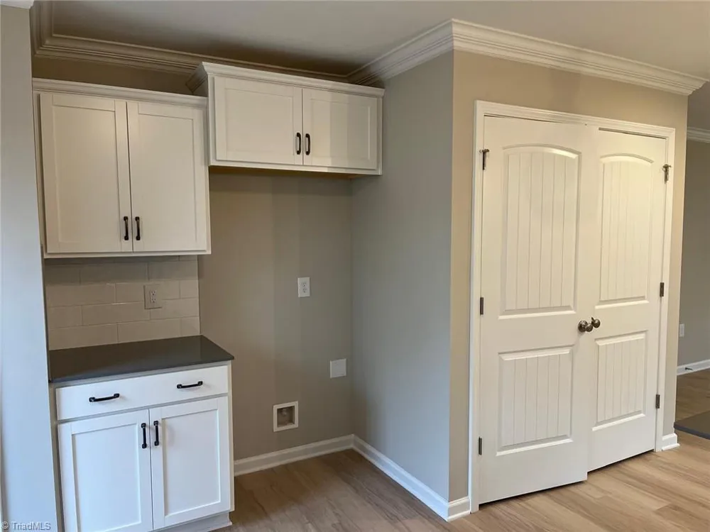 4032 Winding Vine Lane Greensboro, NC 27410