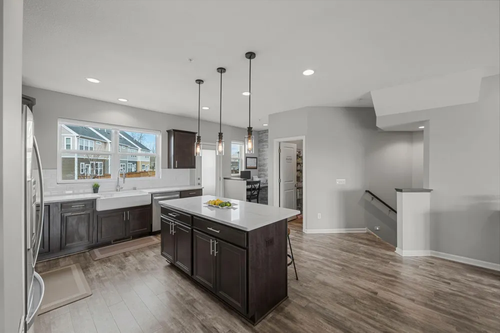 665 Satori Way Chaska, MN 55318
