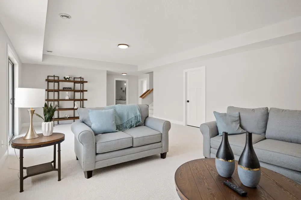 636 Parkside Court Eagan, MN 55123