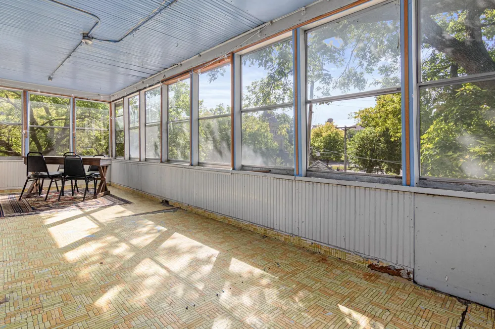 742 Holly Avenue Saint Paul, MN 55104