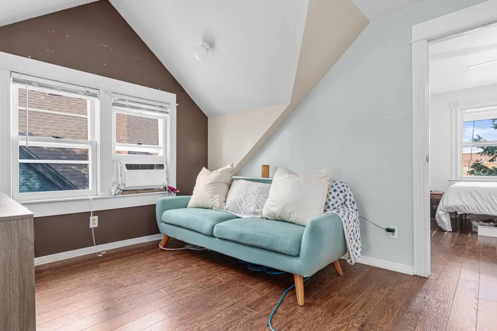 742 Holly Avenue Saint Paul, MN 55104