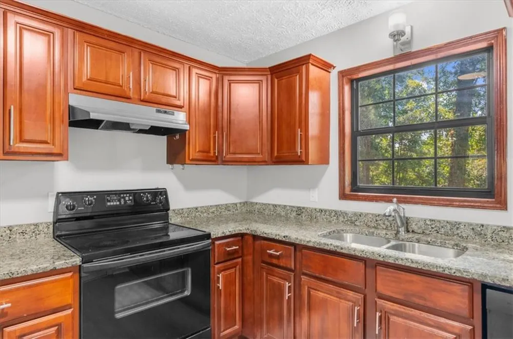 1861 Jimmy Dodd Road Buford, GA 30518