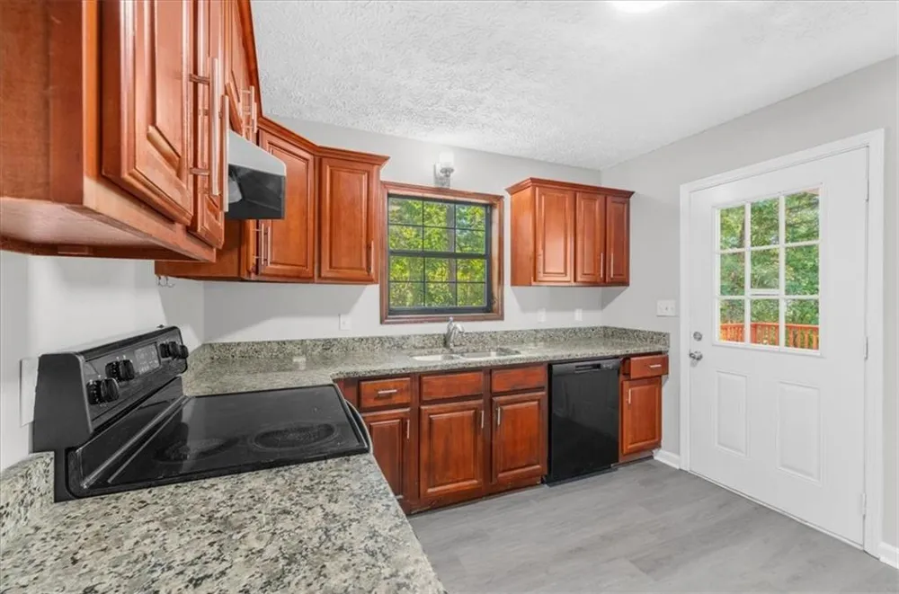 1861 Jimmy Dodd Road Buford, GA 30518