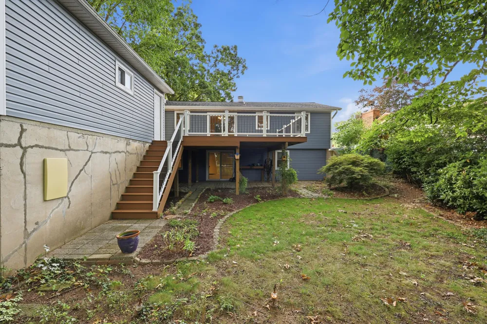 2513 Windview Street SW Wyoming, MI 49519