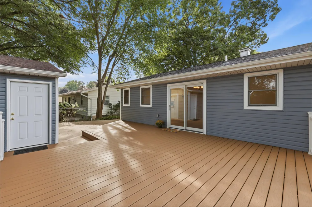 2513 Windview Street SW Wyoming, MI 49519