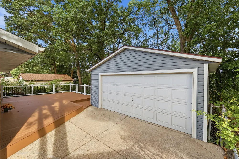 2513 Windview Street SW Wyoming, MI 49519