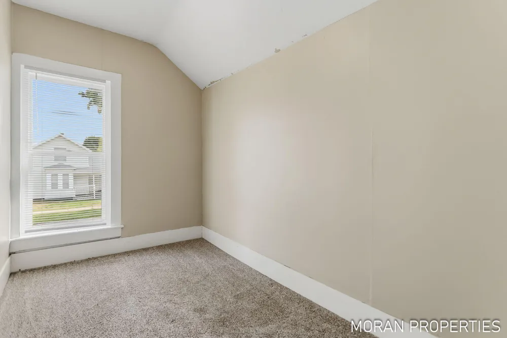 215 2nd Avenue Big Rapids, MI 49307