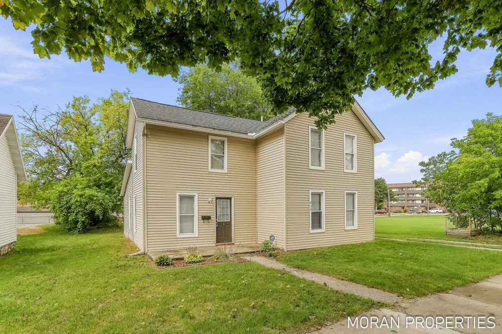 215 2nd Avenue Big Rapids, MI 49307