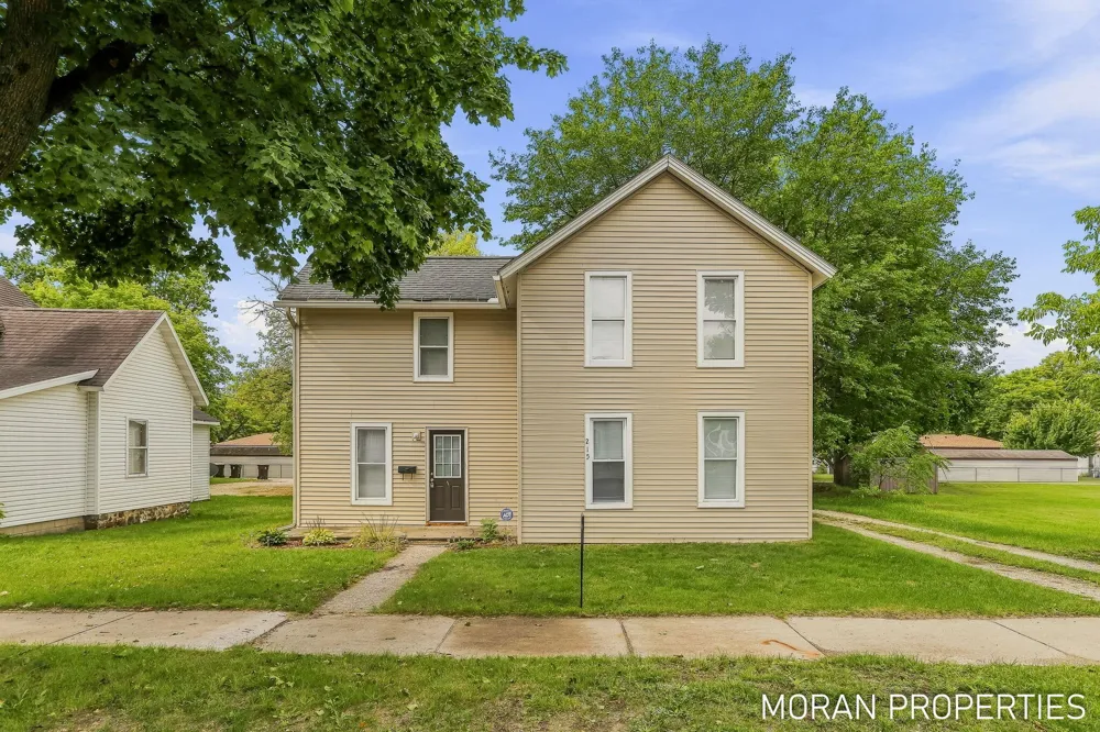 215 2nd Avenue Big Rapids, MI 49307