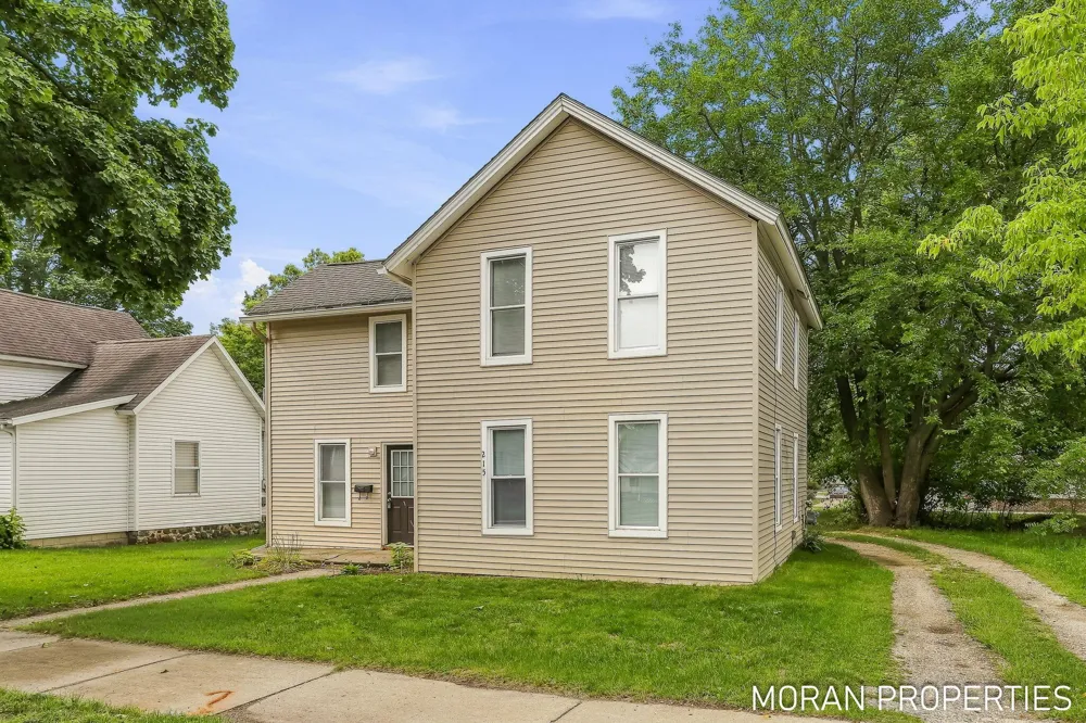 215 2nd Avenue Big Rapids, MI 49307