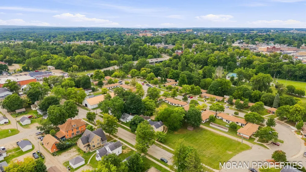 215 2nd Avenue Big Rapids, MI 49307