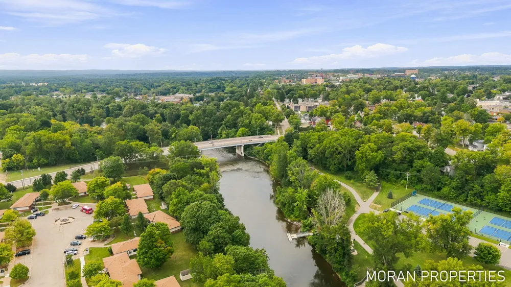 215 2nd Avenue Big Rapids, MI 49307