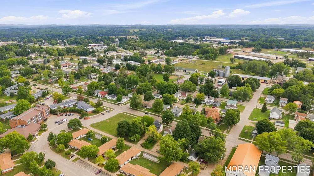 215 2nd Avenue Big Rapids, MI 49307