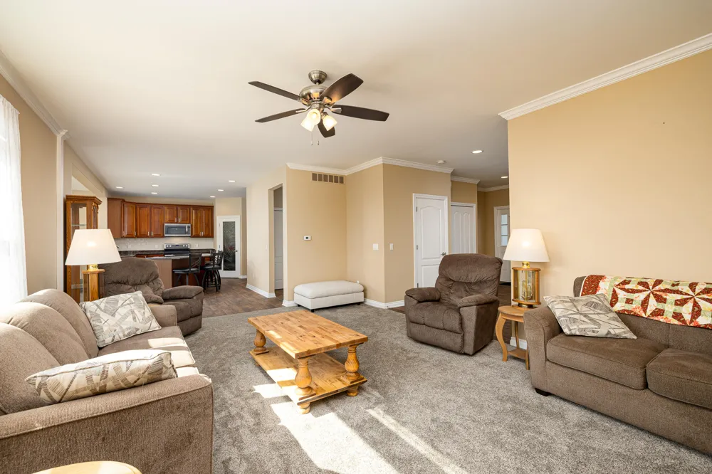 672 Meadow Hill Road Saline, MI 48176