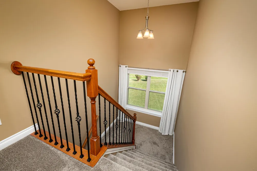 672 Meadow Hill Road Saline, MI 48176