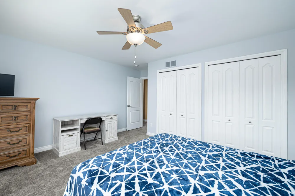 672 Meadow Hill Road Saline, MI 48176