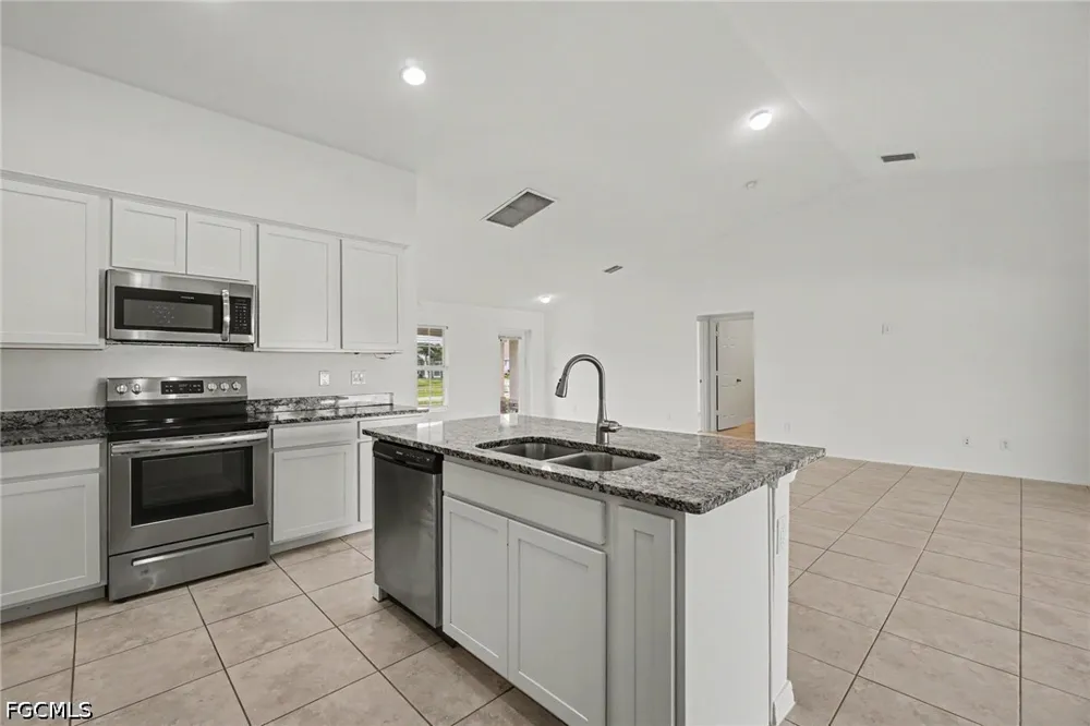 NW 7th Avenue Cape Coral, FL 33993