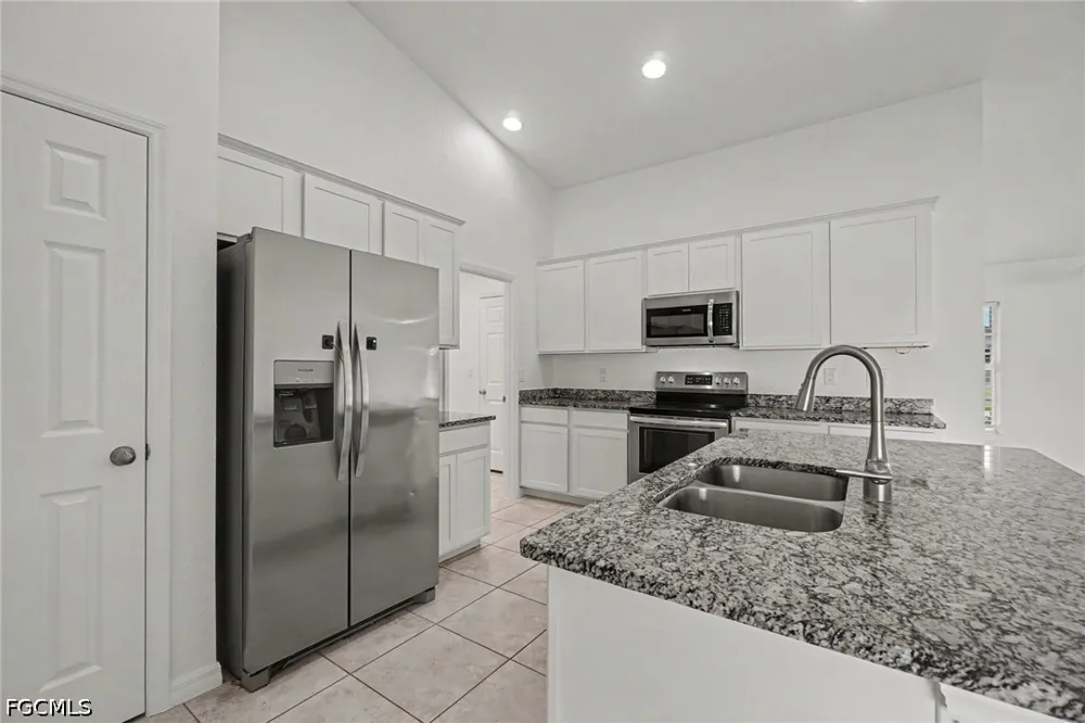 NW 7th Avenue Cape Coral, FL 33993