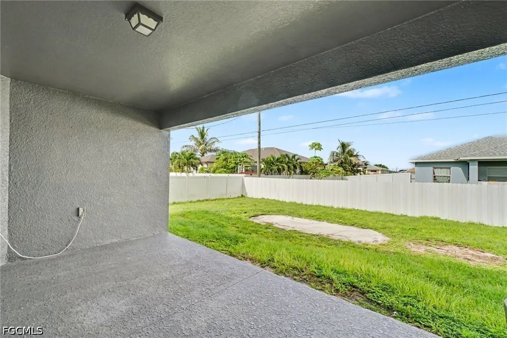 NW 7th Avenue Cape Coral, FL 33993