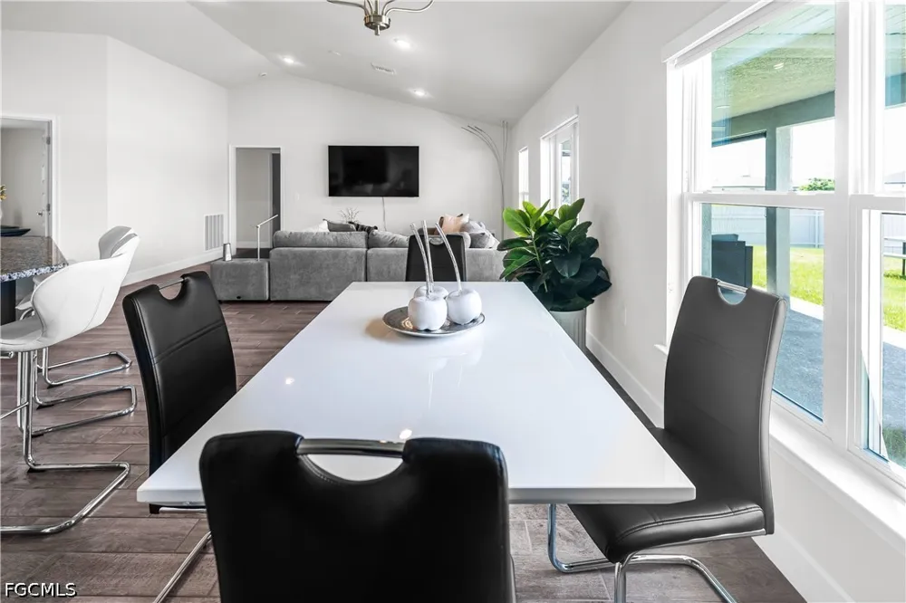 NW 9th Street Cape Coral, FL 33993